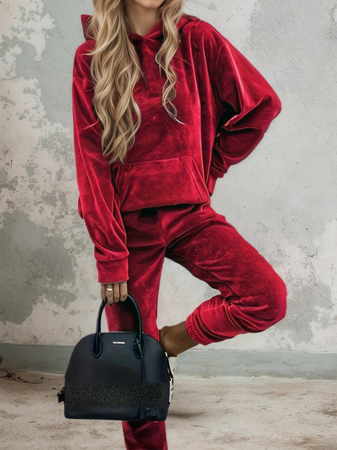 Damen Samt-Hoodie- und Jogginghose-Set mit Oversize-Schnitt Nord Taschen
