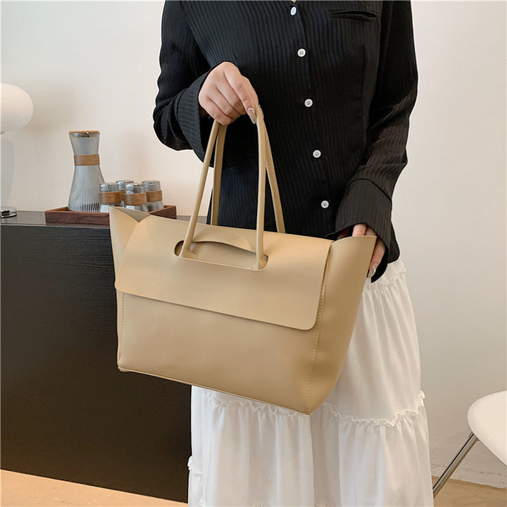 Damen Designer Handtasche mit modernem Klappverschluss Nord Taschen