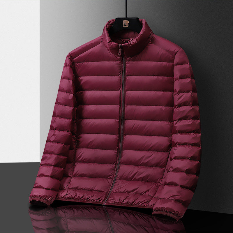 Herren Ultraleichte gesteppte Daunenimitat‑Steppjacke mit Stehkragen und Packfunktion Nord Taschen