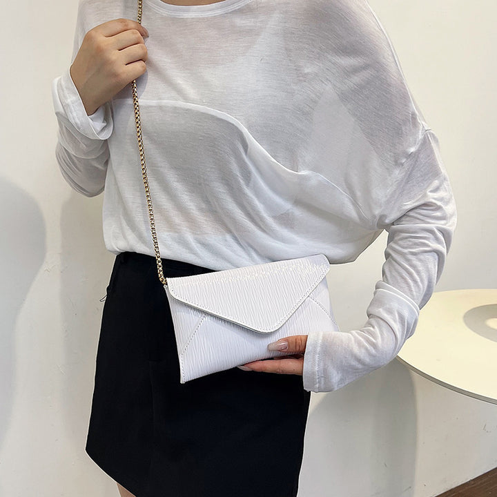 Damen elegante Clutch mit glänzendem Obermaterial Nord Taschen