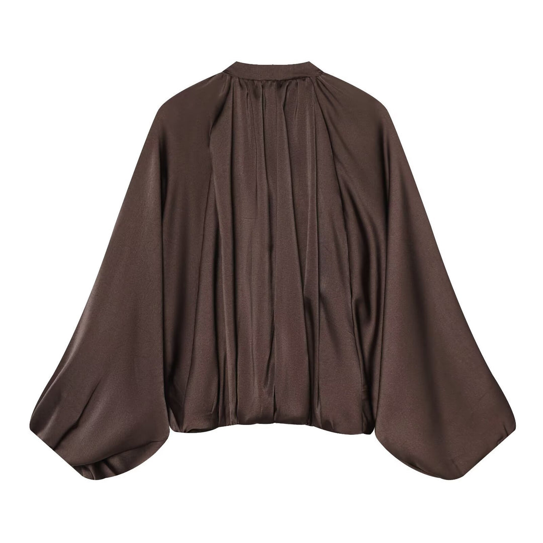 Damen Kurz geschnittene Satin‑Bomberjacke mit weitem Fledermausärmeln und Falten-Detail Nord Taschen
