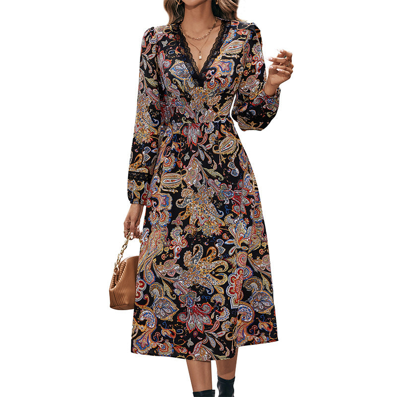 Damen Elegantes Maxikleid mit Paisleymuster Nord Taschen