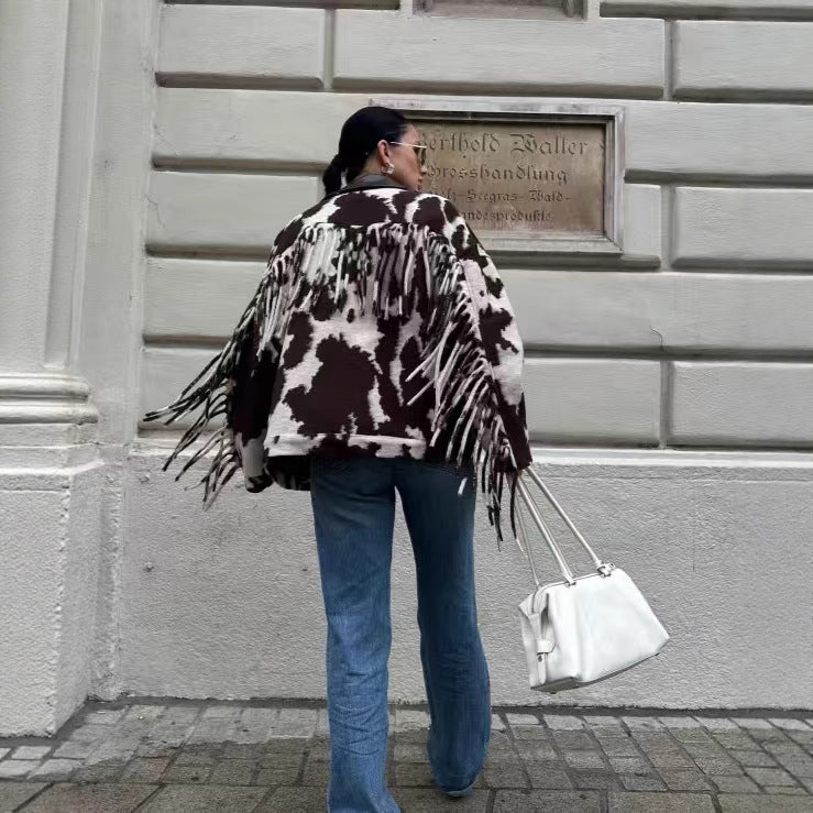 Damen Teddy-Truckerjacke mit Kuhfleckenmuster und Kunstlederkragen Nord Taschen