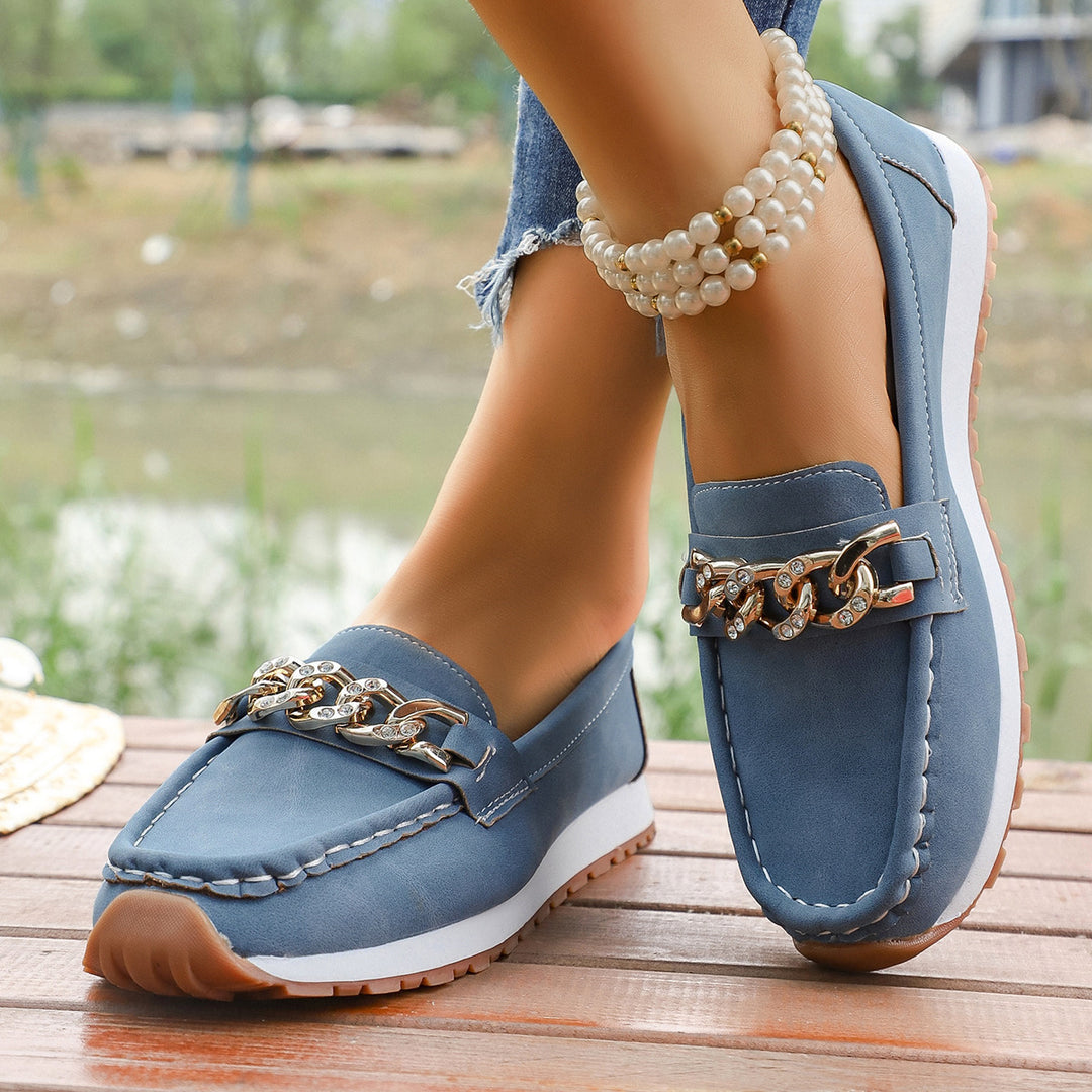 Damen Casual-Plateau-Loafer im Mokassin-Stil mit glitzernder Kettendekor und profilierter Gummisohle Nord Taschen