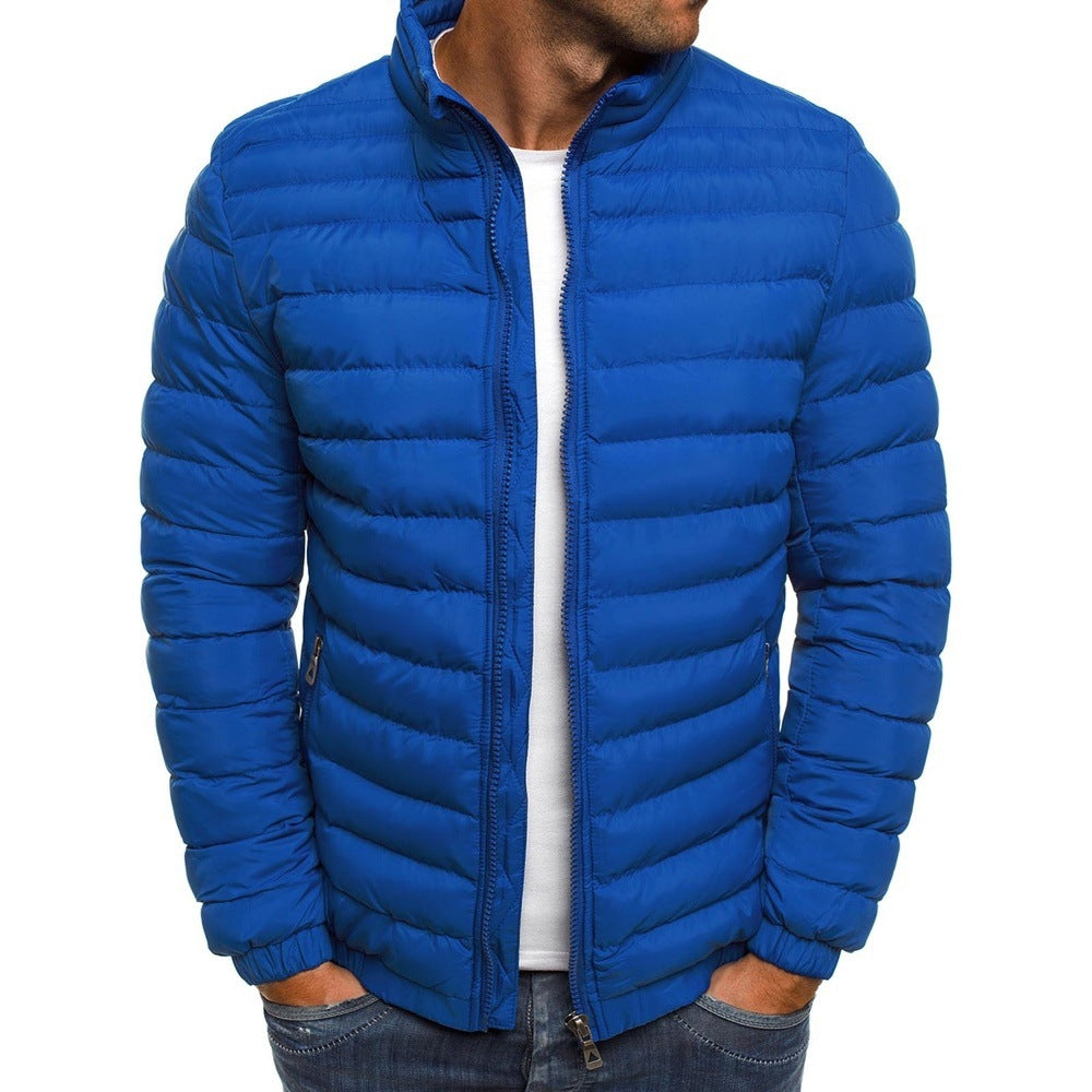 Herren leichte Steppjacke mit hohem Kragen und praktischen Taschen