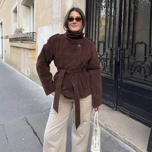 Damen Kurzjacke aus Veloursleder mit hohem Stehkragen und Bindegürtel Nord Taschen