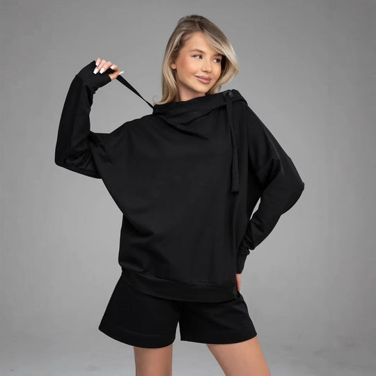 Damen lässiges Oversized Hoodie und Shorts Set Nord Taschen