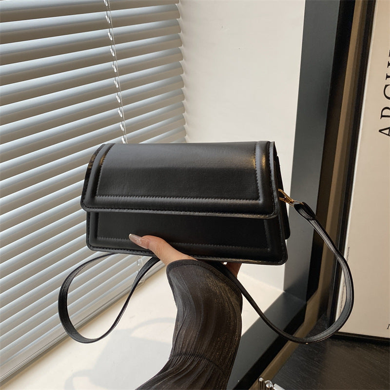 Damen elegante Umhängetasche mit integriertem Kartenfach und schickem Verschluss Nord Taschen