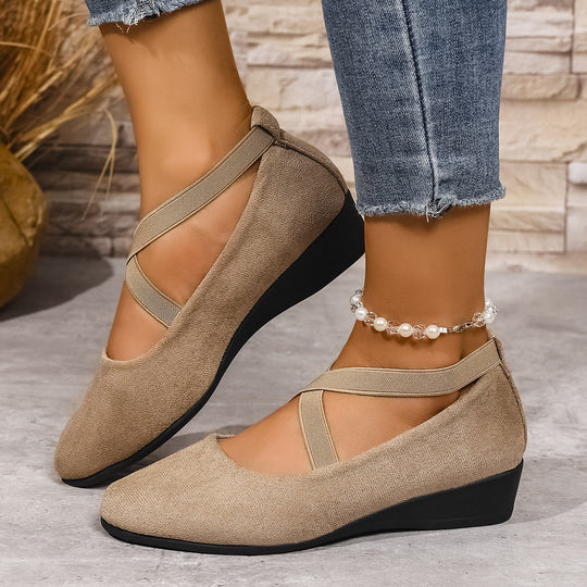 Damen  minimalistische Samt-Ballerina mit dekorativer Fußkette und ergonomischem Komfortfußbett Nord Taschen