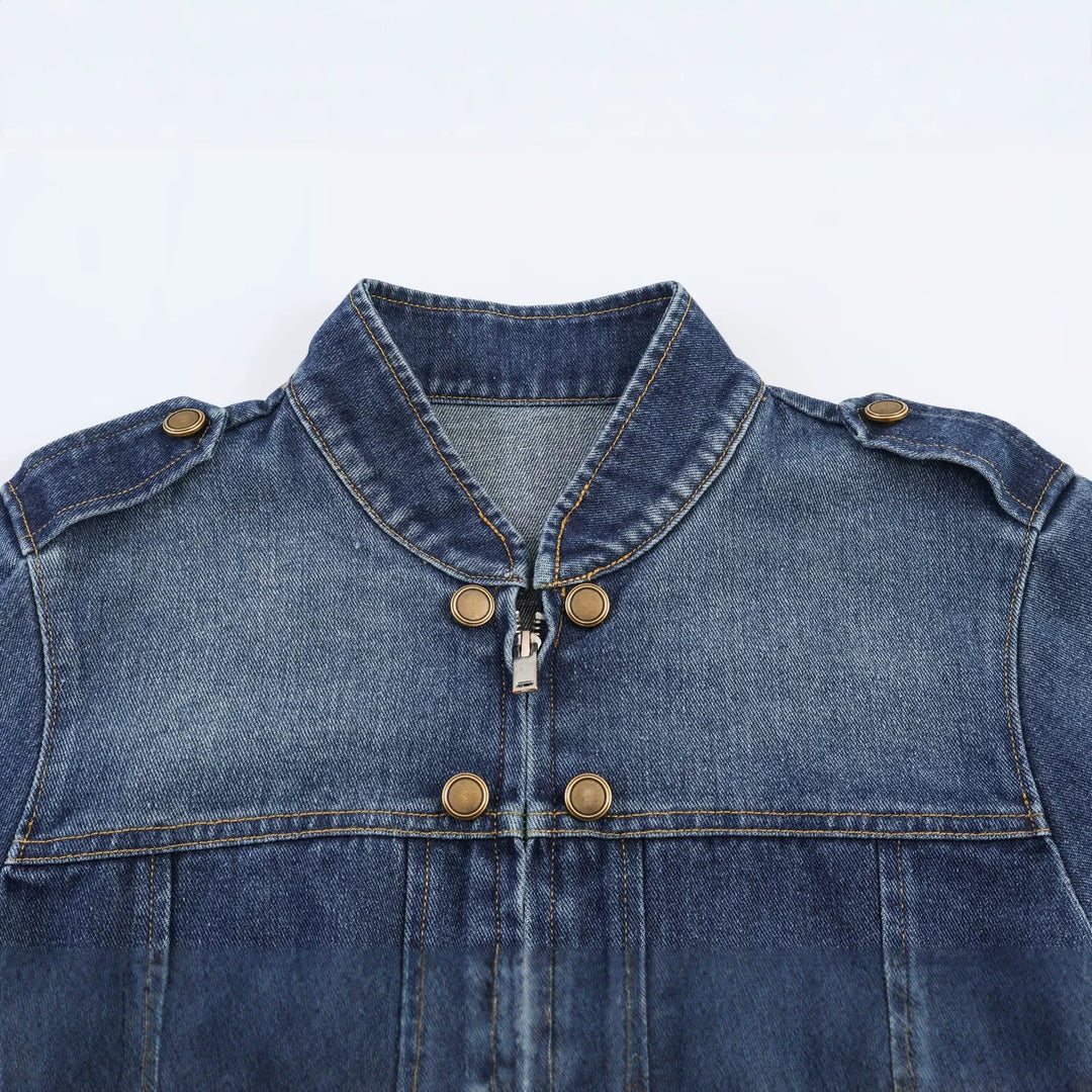 Damen Jeansjacke mit Stehkragen, Doppelreihen‑Druckknöpfen und Schulterklappen Nord Taschen
