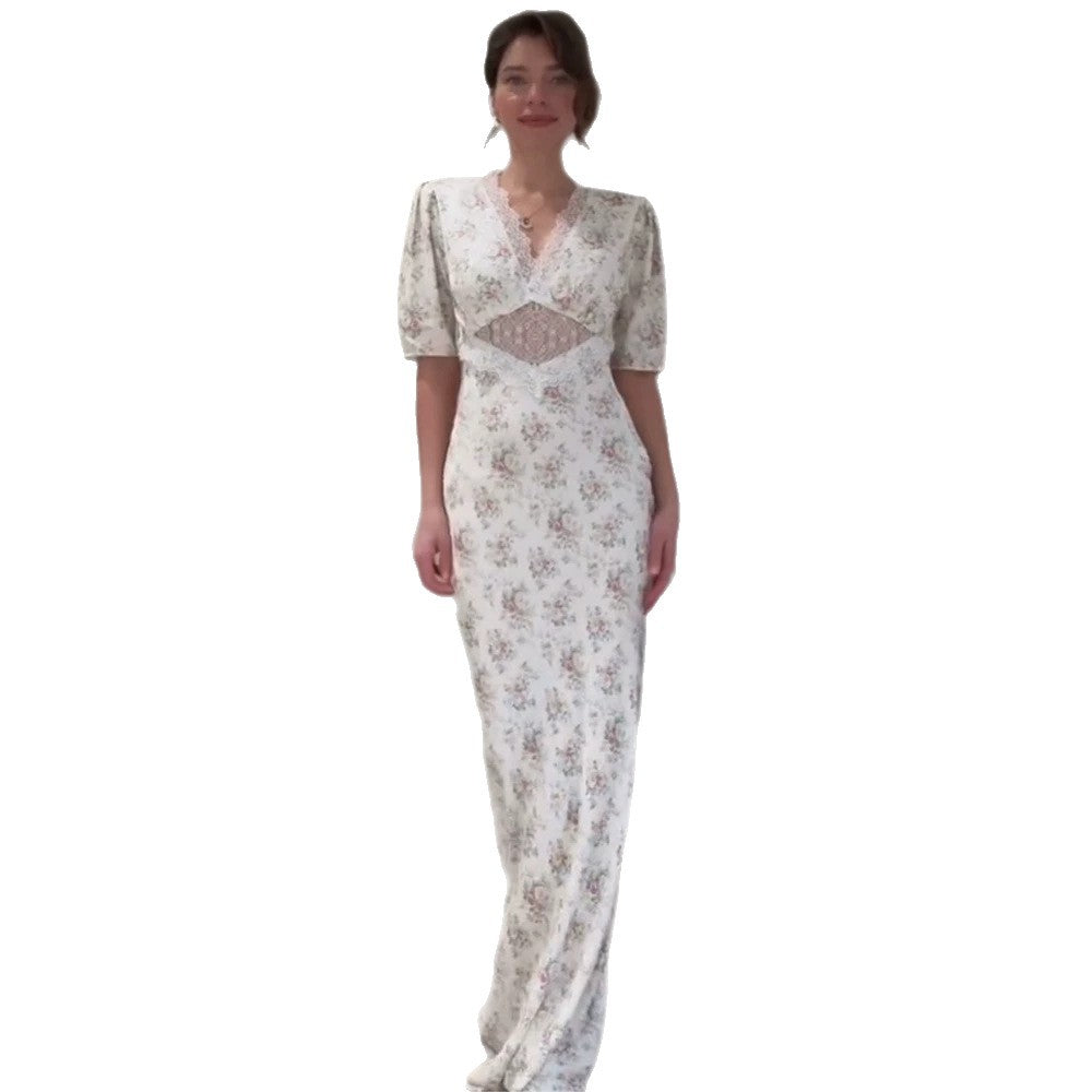 Damen Romantisches Maxikleid aus fließendem Satin mit Spitzen‑Cut‑Out & Puffärmeln Nord Taschen