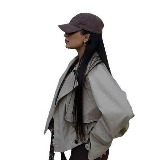 Damen Leichte Cropped-Übergangsjacke im Utility-Stil mit Hemdkragen und Tunnelzug Nord Taschen