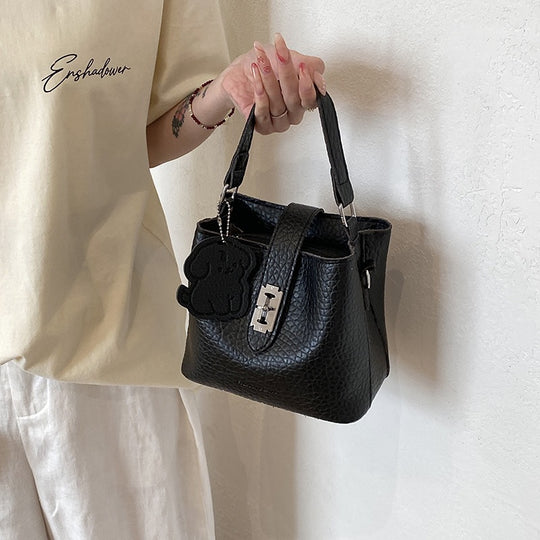 Damen Handtasche aus edlem Kunstleder mit strukturiertem Mehrzweck-Design Nord Taschen