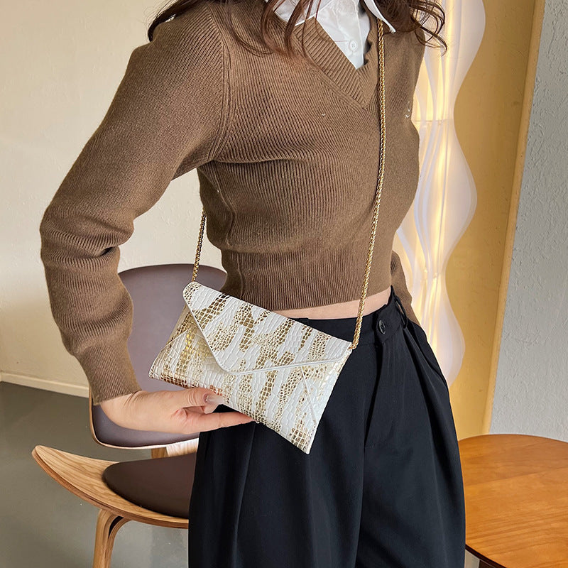 Damen elegante Clutch im schimmernden Krokodil-Look Nord Taschen