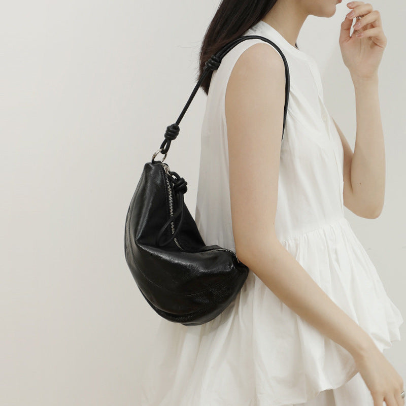 Damen Hobo-Tasche mit elegantem Design und vielseitigem Tragesystem Nord Taschen