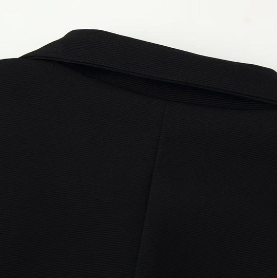 Damen Kurze militärisch inspirierte Jacke mit Knoten- und Kordelverschlüssen Nord Taschen