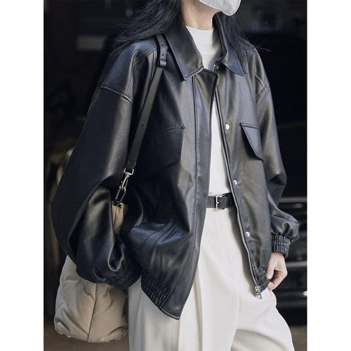 Damen Oversize-Lederoptik-Bomberjacke mit Pattentaschen und elastischem Saum Nord Taschen