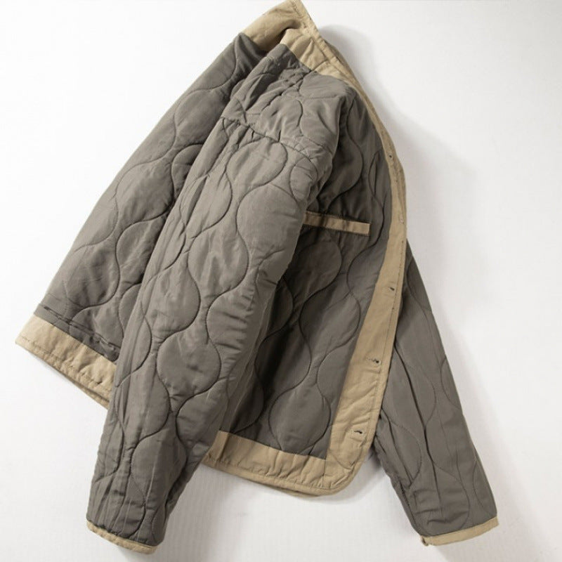 Herren Leichte gesteppte kragenlose Übergangsjacke mit Knopfleiste und aufgesetzten Taschen Nord Taschen