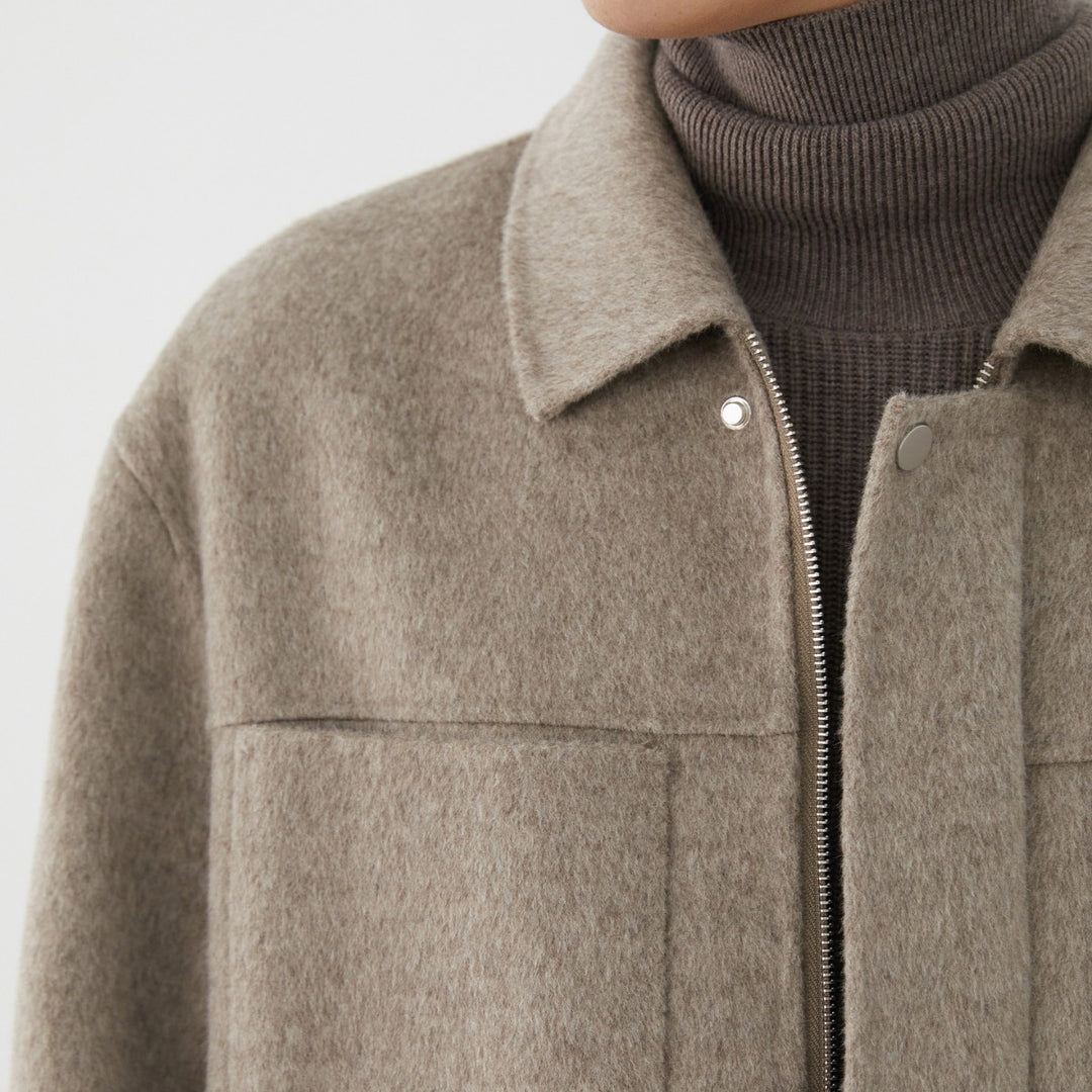 Herren Kurzjacke aus Wollmix mit Kastenform, Brusttaschen und verdecktem Reißverschluss Nord Taschen