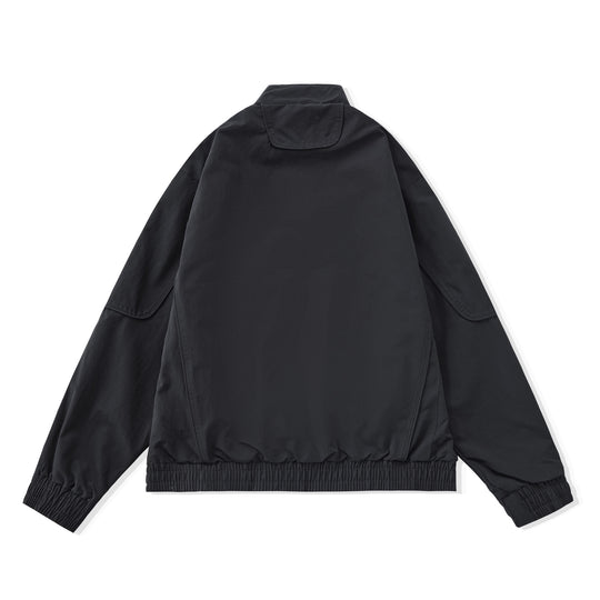 Damen Kurze Boxy‑Utility‑Jacke mit ergonomischen Teilungsnähten, hohem Stehkragen und Kordelzug Nord Taschen