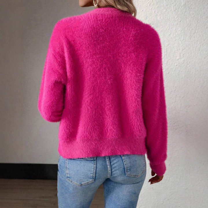 Strickjacke Damen kuschelig mit V-Ausschnitt und Knopfdetails