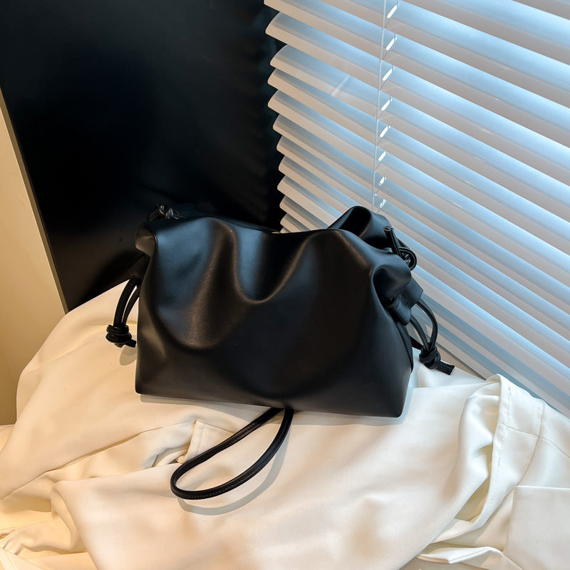 Damen modische Handtasche mit flexiblen Tragegriffen Nord Taschen