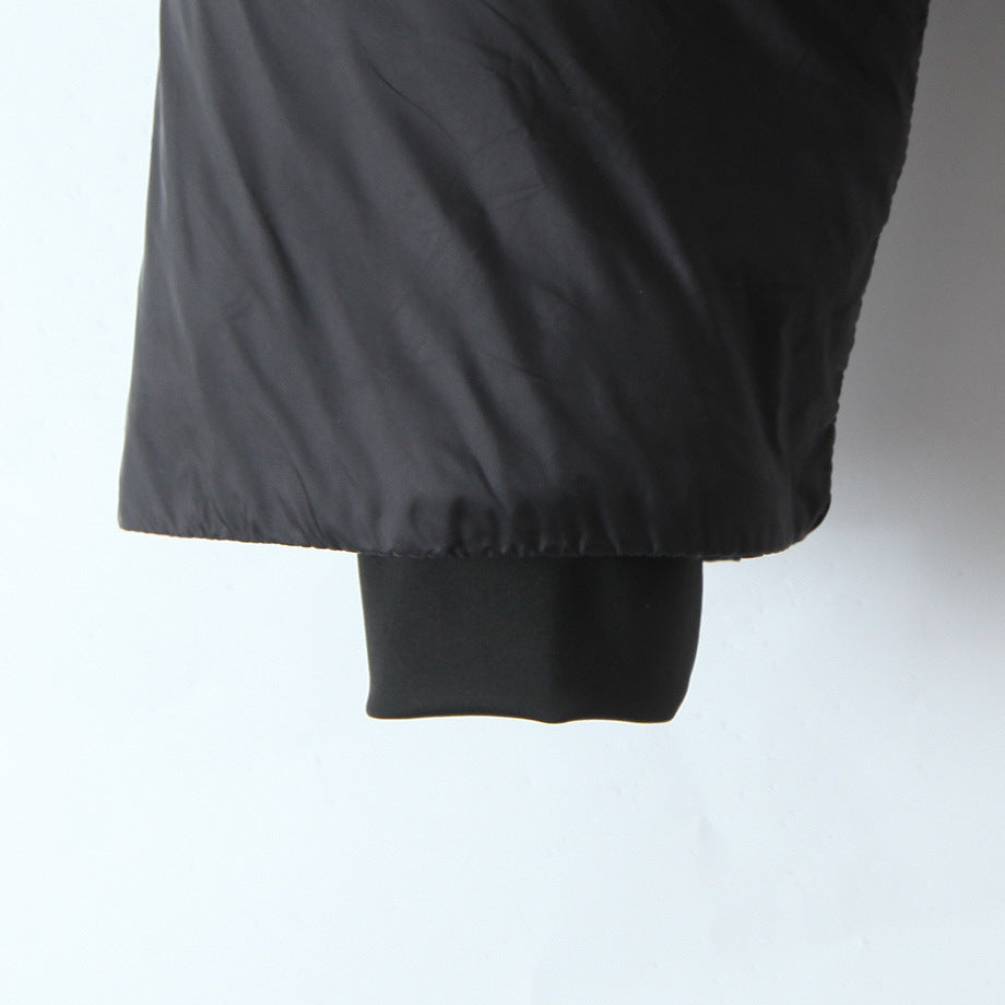 Damen Kurze boxy Funktionsjacke mit Kapuze, wattierter Isolierung und diagonalen Reißverschlusstaschen Nord Taschen