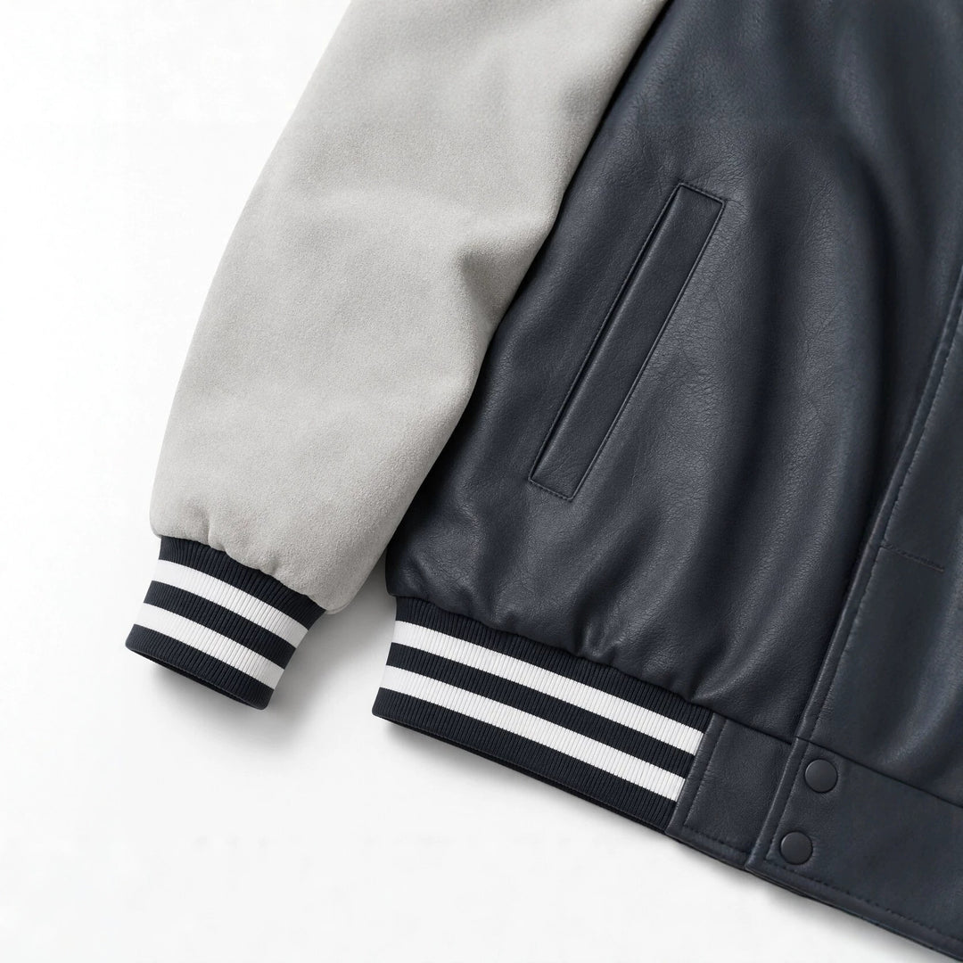 Herren Varsity-Lederoptik Collegejacke mit Kontrastärmeln, gestickten Patches und geripptem Saum Nord Taschen