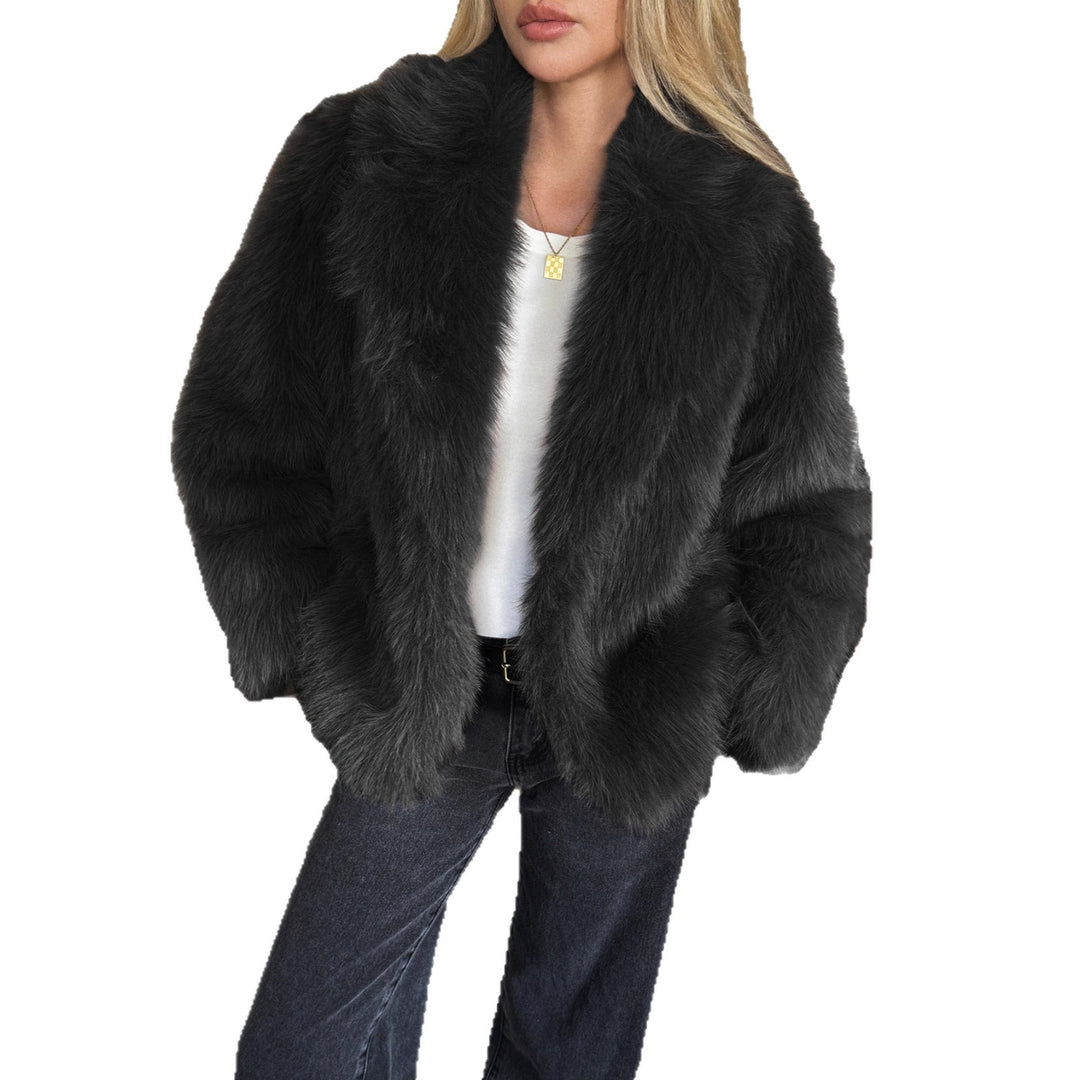 Damen Kurzjacke aus dichtem Hochflor‑Faux‑Fur mit voluminösem Umlegekragen Nord Taschen
