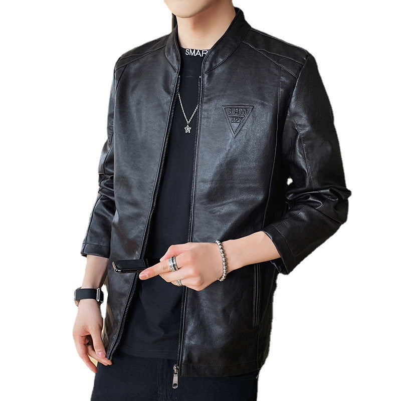 Herren Slim-Fit Kunstleder-Motojacke mit Stehkragen, Zipper-Ärmeln und minimalistischer Logo‑Applikation Nord Taschen
