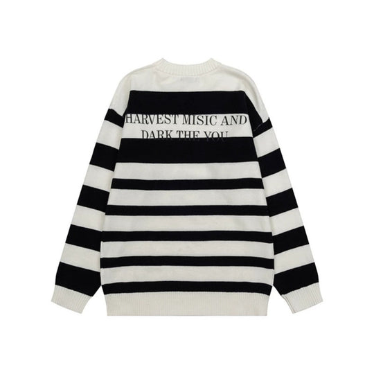 Damen Gestreifter Oversize-Strickpullover mit Rundhals und Musik-Grafik Nord Taschen