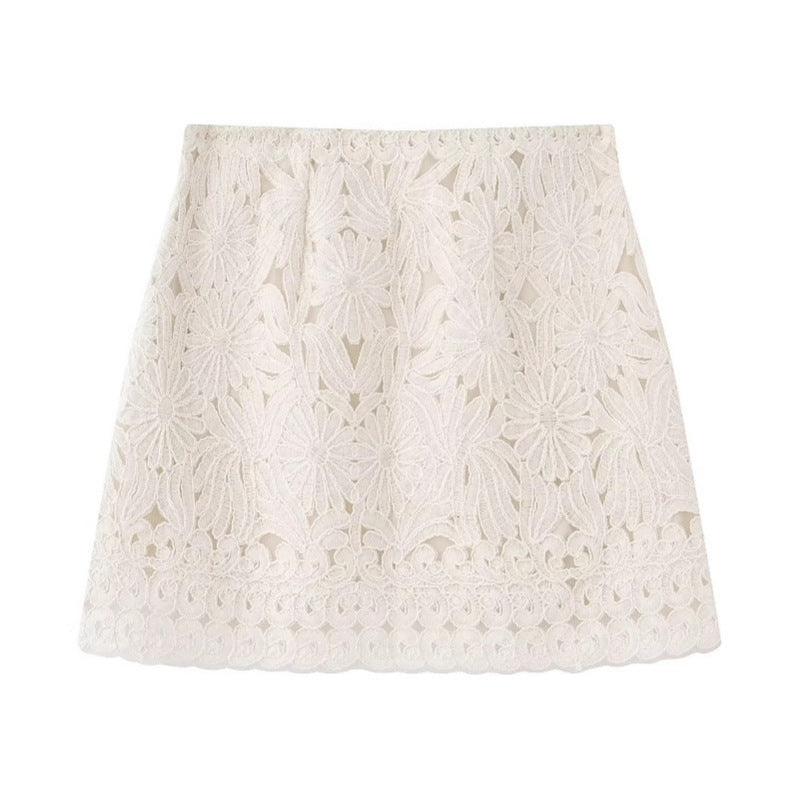 Damen Romantische Bluse mit floraler Stickerei, Volant-Bib und weiten Glockenärmeln Nord Taschen