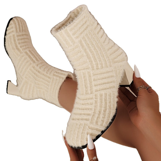 Damen Gestrickte Sock-Boots mit Flauschstruktur, geometrischem Rippmuster und skulptiertem Blockabsatz Nord Taschen