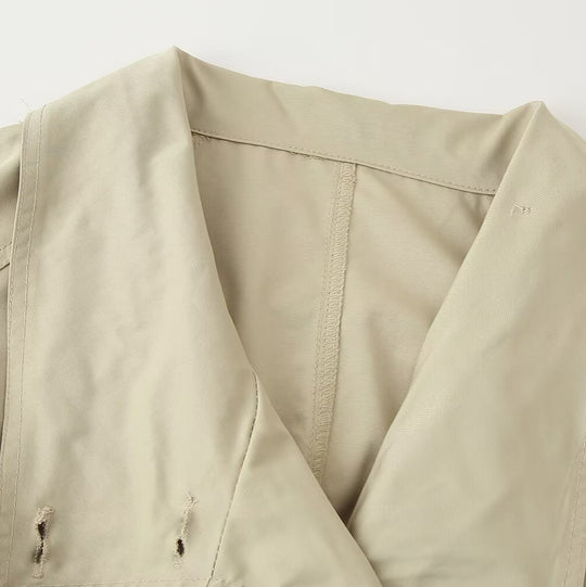 Damen Kurz-Trenchjacke im Boxy-Schnitt mit Doppelreihe und Taillengürtel Nord Taschen