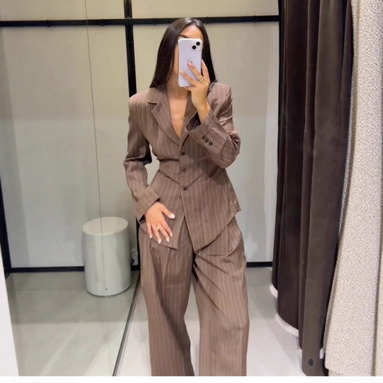 Damen 700+ weite High‑Waist Palazzo‑Hose mit Nadelstreifen und Bügelfalte Nord Taschen