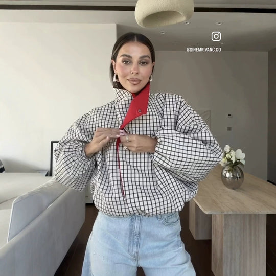 Damen Oversize-Bluse mit Stehkragen, karierter Optik und Ballonärmeln Nord Taschen