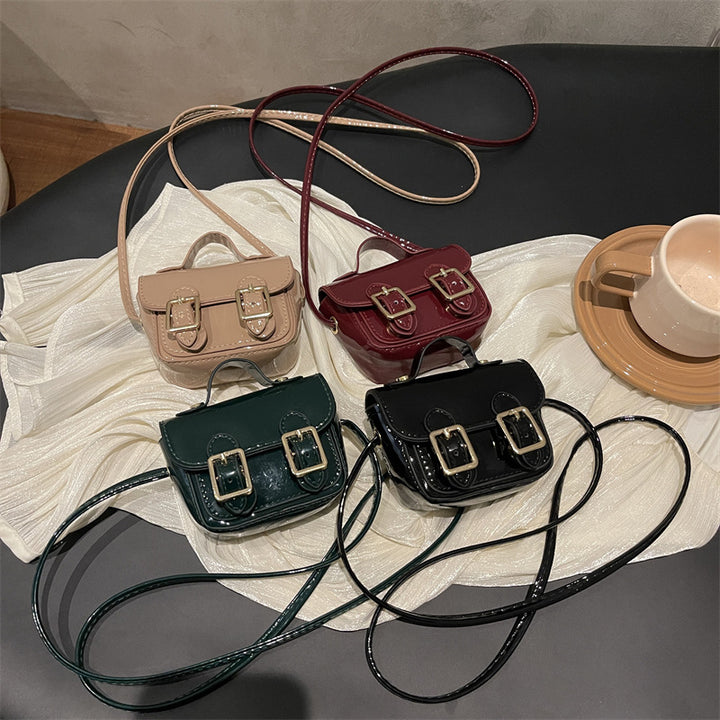 Damen Mini-Schultertasche mit elegantem Kettenverschluss und hochwertiger Verarbeitung Nord Taschen