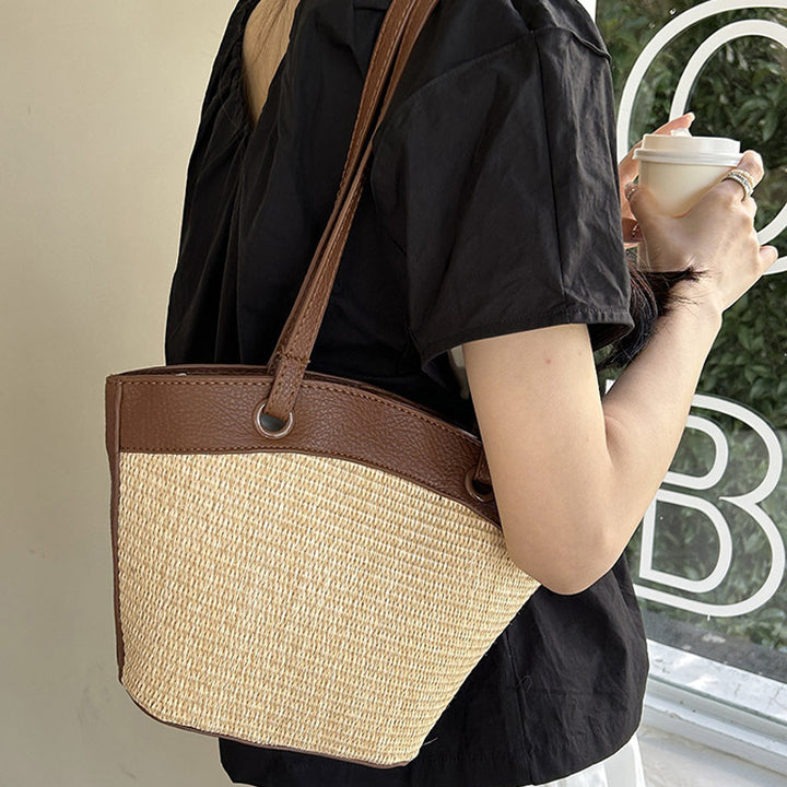 Damen Strandtasche mit praktischem Innentaschen-Design und stilvollen Riemen Nord Taschen