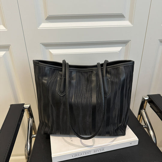 Damen große Shopper-Tasche mit innovativer Wellenstruktur Nord Taschen