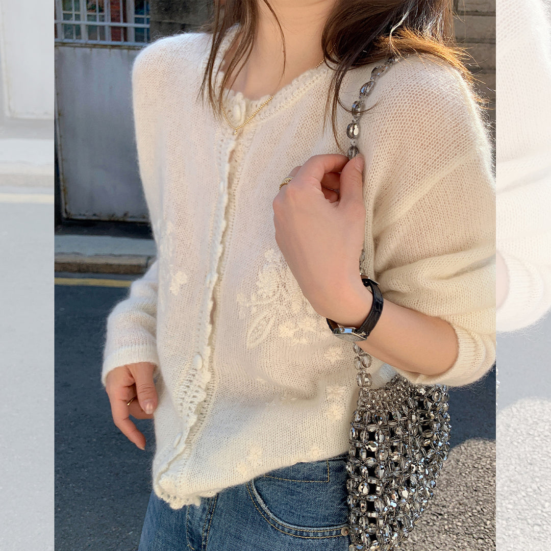 Damen Feinstrick Mohaircardigan mit floraler Stickerei Nord Taschen