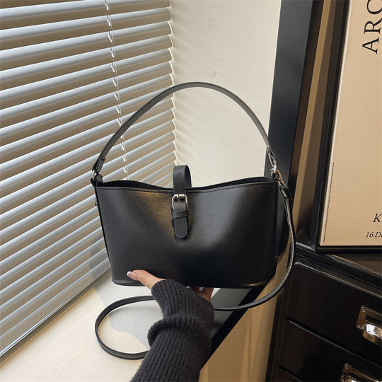 Damen Umhängetasche mit schickem minimalistischen Design und verstellbarem Trageriemen Nord Taschen