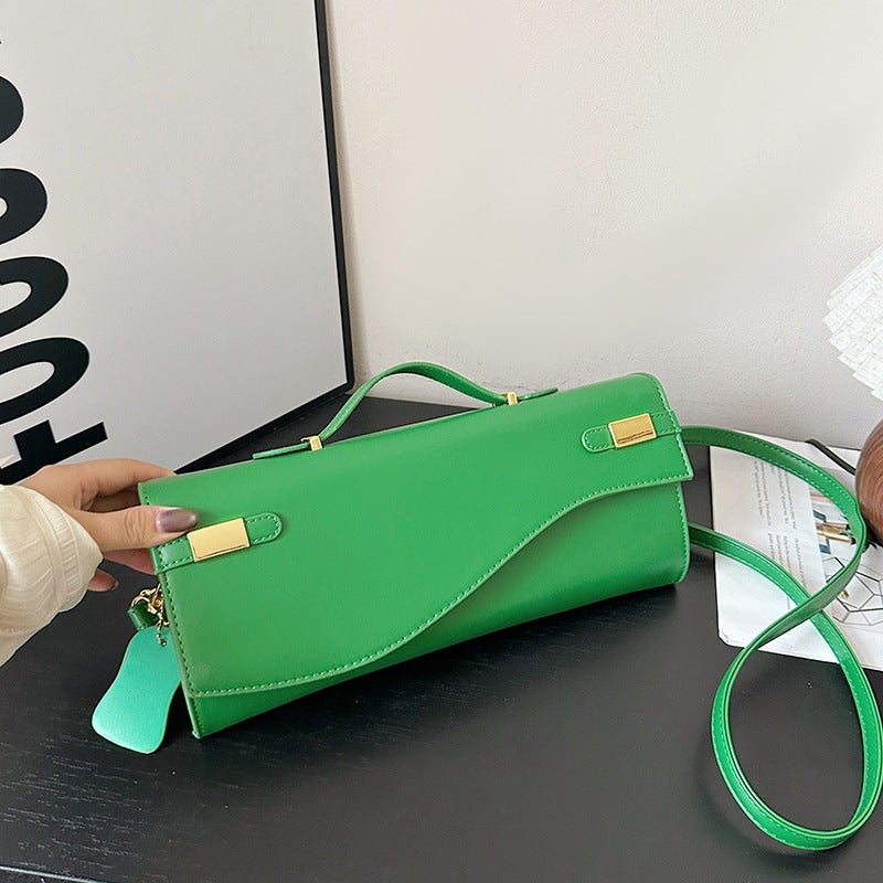 Damen Clutch-Handtasche mit elegantem Wellenmuster und praktischen Fächern Nord Taschen