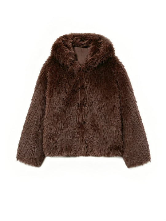 Damen Kurzblouson aus langfaserigem Shaggy‑Faux‑Fur mit hohem Schalkragen und klarer Boxy‑Silhouette Nord Taschen