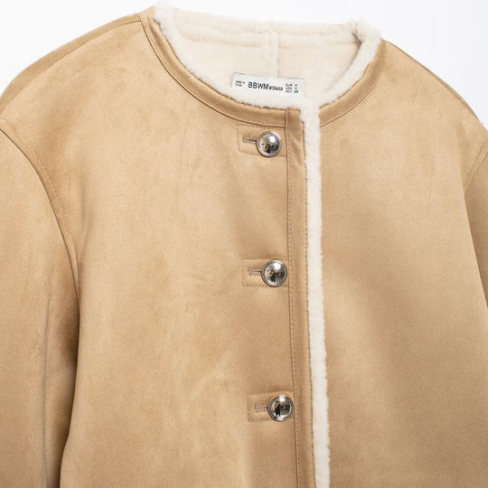Damen Kurze Lammfelloptik-Cardiganjacke aus Veloursimitat mit Rundhals und Druckknöpfen Nord Taschen