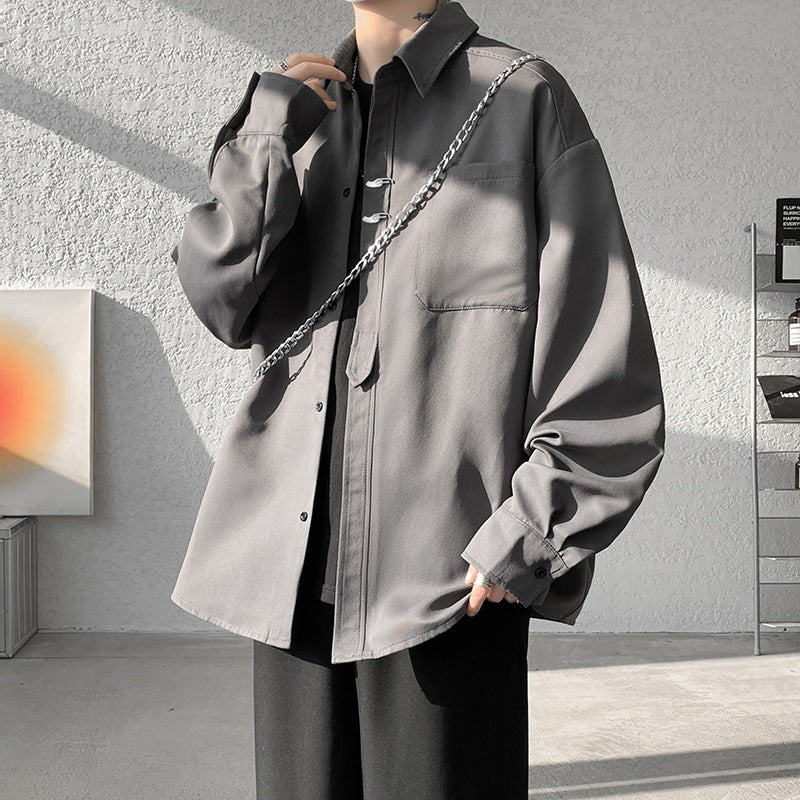 Unisex Oversize Hemdjacke im minimalistischen Utility-Look mit Brusttasche und verdeckter Knopfleiste Nord Taschen