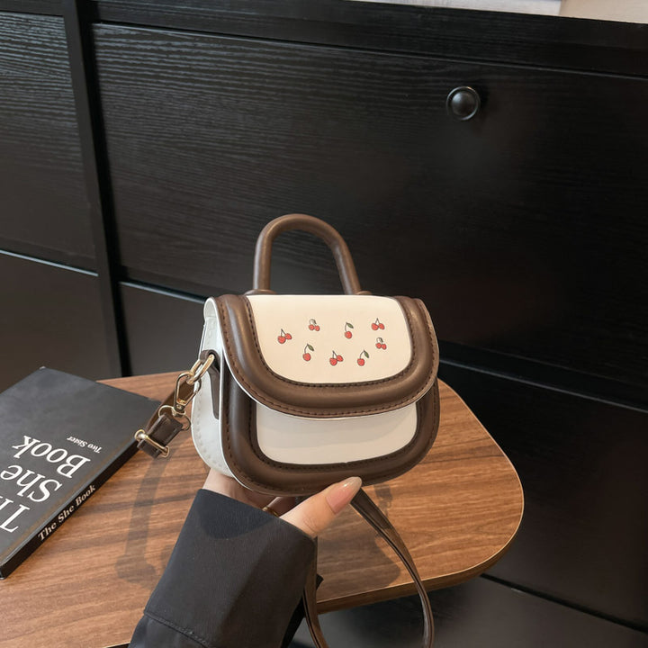 Damen Mini-Handtasche mit fröhlichem Kirschdesign und charmanten Anhängern Nord Taschen