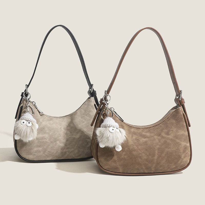 Damen Hobo-Tasche mit praktischem Kordelzug und charmantem Anhänger Nord Taschen