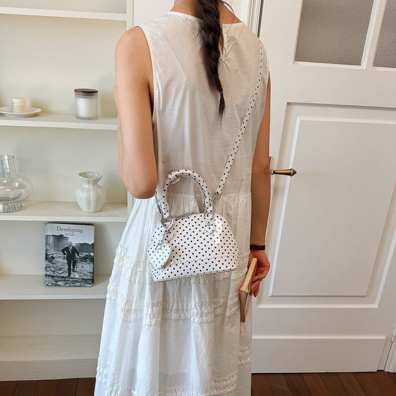 Damen Mini-Handtasche mit verspieltem Punktemuster und abnehmbarem Tragegurt Nord Taschen
