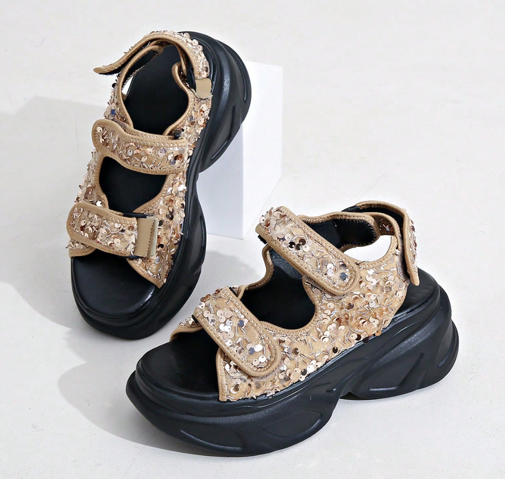 Damen Plateau-Sandalen mit verziertem Riemen und komfortabler Sohle Nord Taschen
