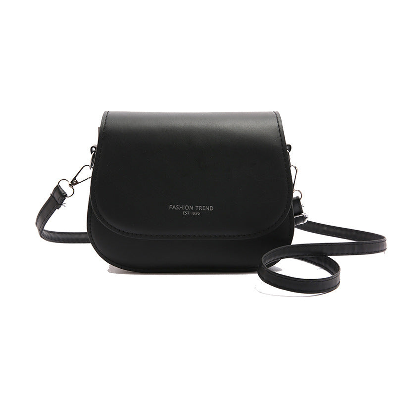 Damen Umhängetasche mit elegantem Klappverschluss und feinem Kunstleder Nord Taschen
